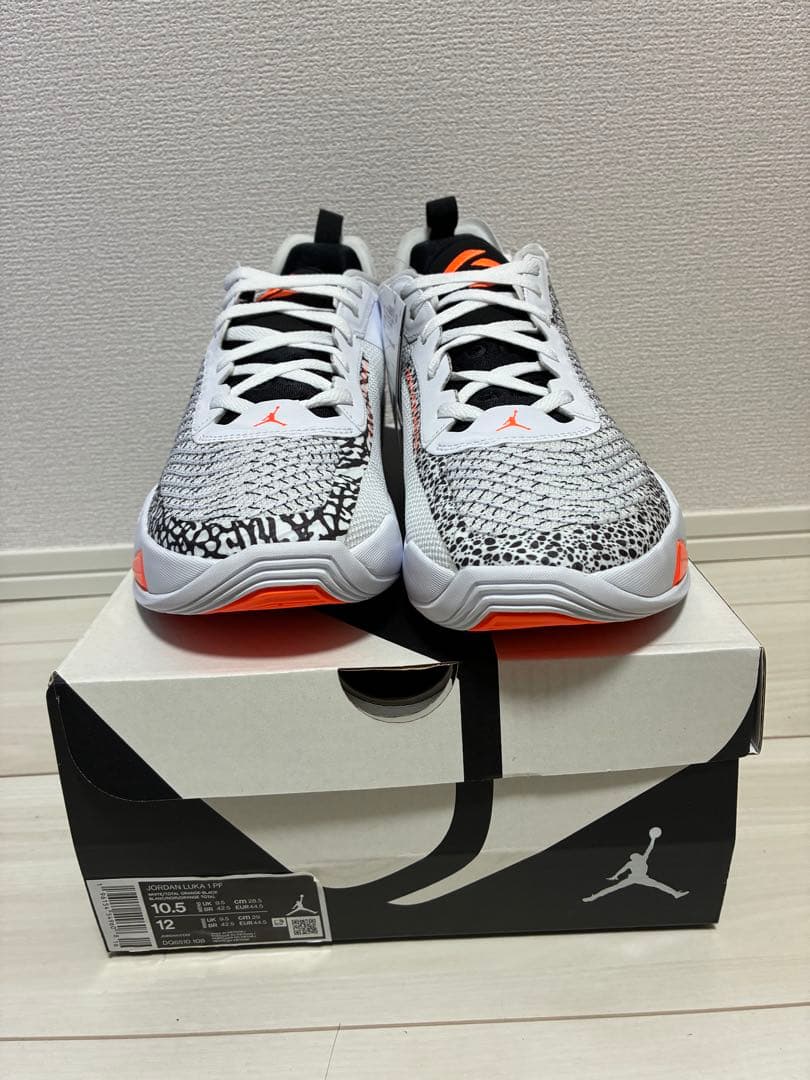 シューズ(男性用) Luka1 \"White/Black/Total Orange\" 28.5cm