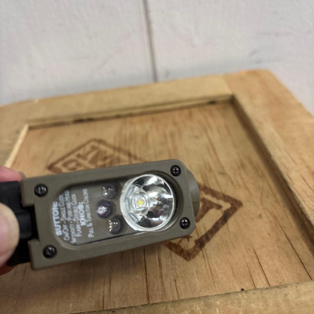 米軍　実物STREAMLIGHT SIDEWINDER COMPACT II ③