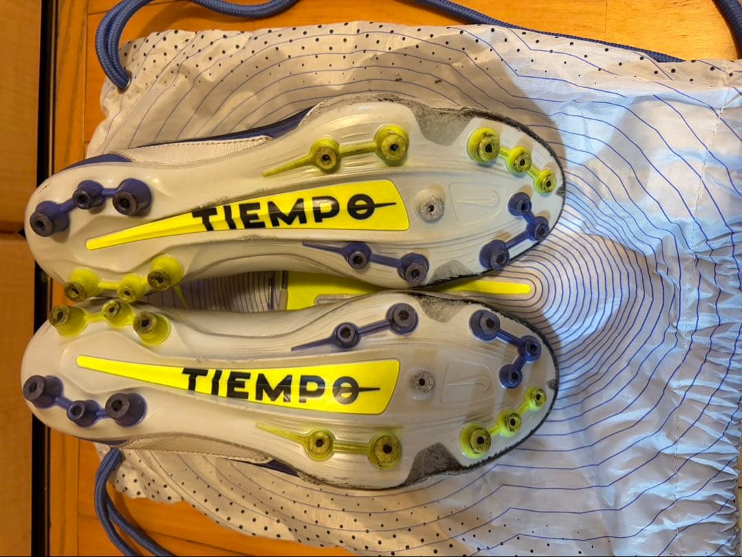 Nike Tiempo AGソール