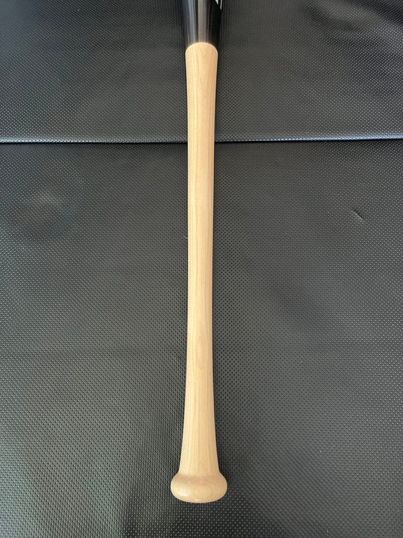 横浜DeNAベイスターズ 戸柱恭孝 #10　バット NPBマーク 支給品　新品