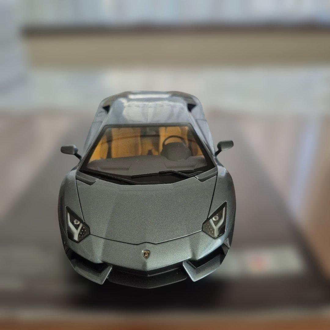 ミニカー AUTOart 1/18 Lamborghini Aventador