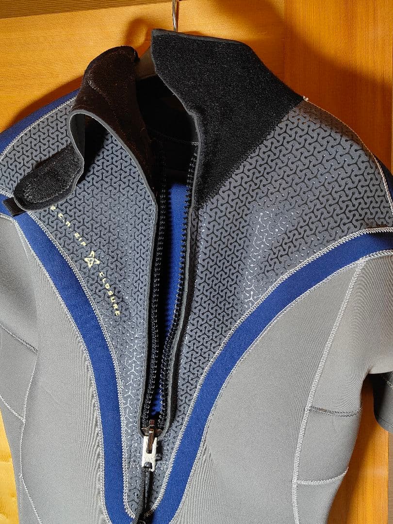 【美品】O'NEILL 日本製　正規品　高級オーダーウエットスーツ　スプリング