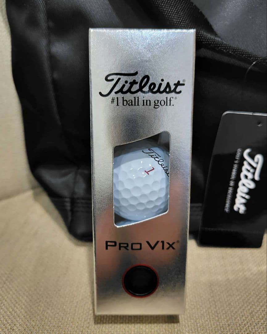 《新品》Titleist シティアクティブミニトートバッグ＋PRO V1X 3球