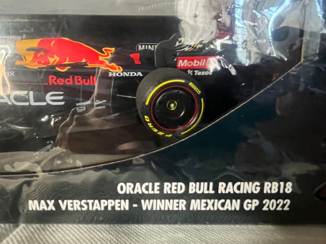 ミニチャンプス1/18レッドブルマックスフェルスタッペンメキシコGP2022年