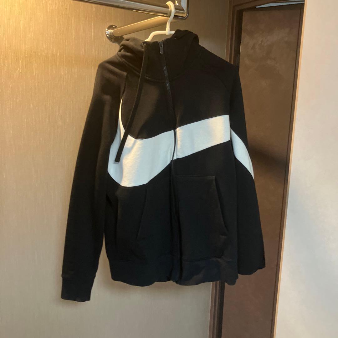 Nike ジャージ上下セット 黒 白いストライプ フード付き