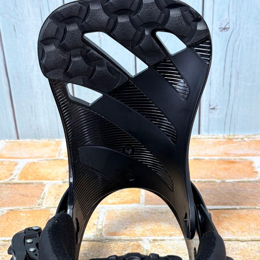美品 SALOMON RYTHEM サイズM バインディング スノーボード