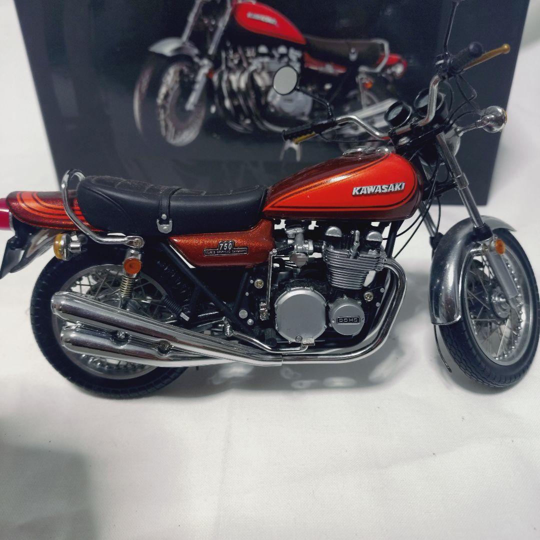 ミニチャンプスKawasaki Z2 750 RS 1/12