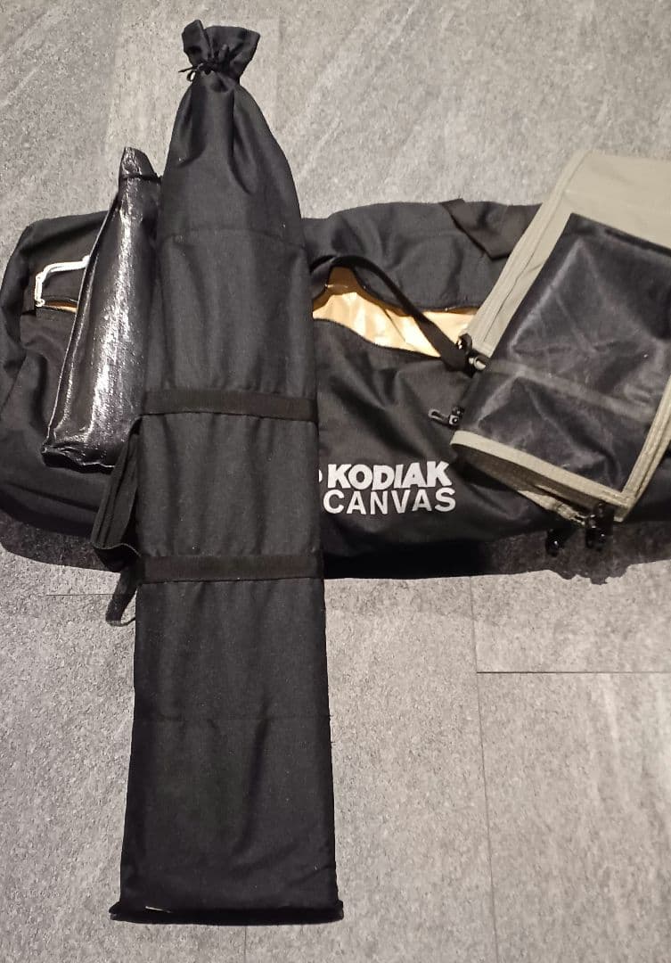 KODIAK CANVAS 4人用 Flex-Bow Deluxe