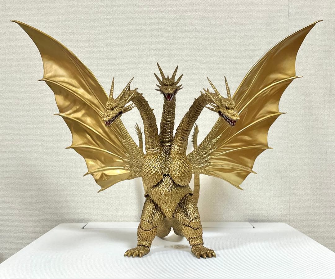 G*】様 【訳あり】S.H.MonsterArts キングギドラ 酒井ゆうじ原型
