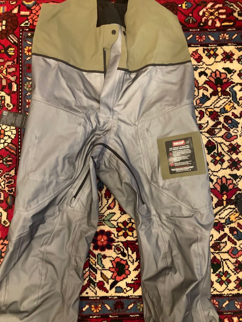 Burton ジャパン GORE-TEX PRO 3L BIB AK457