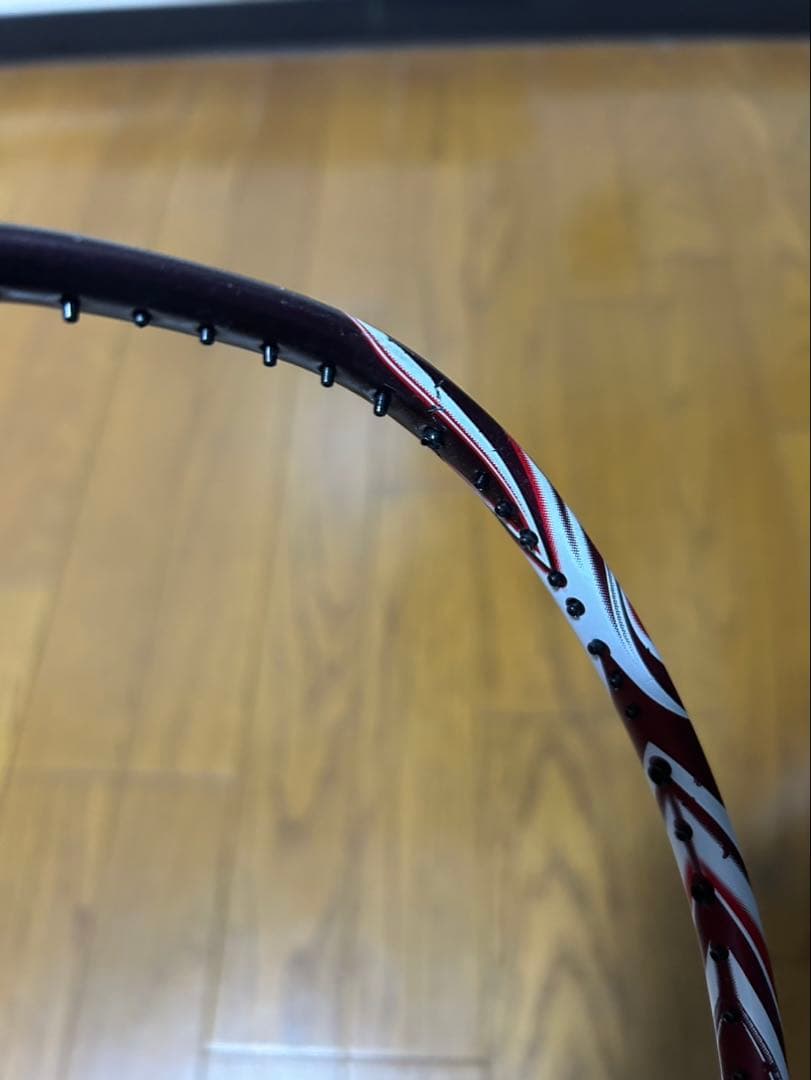 バドミントンラケットアストロクス100ZZ