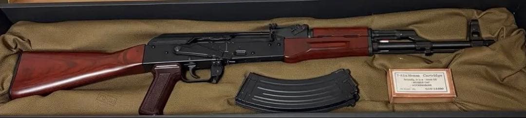 送料込！　美品　東京マルイ akm カスタム　ガスガン　ガスブローバック