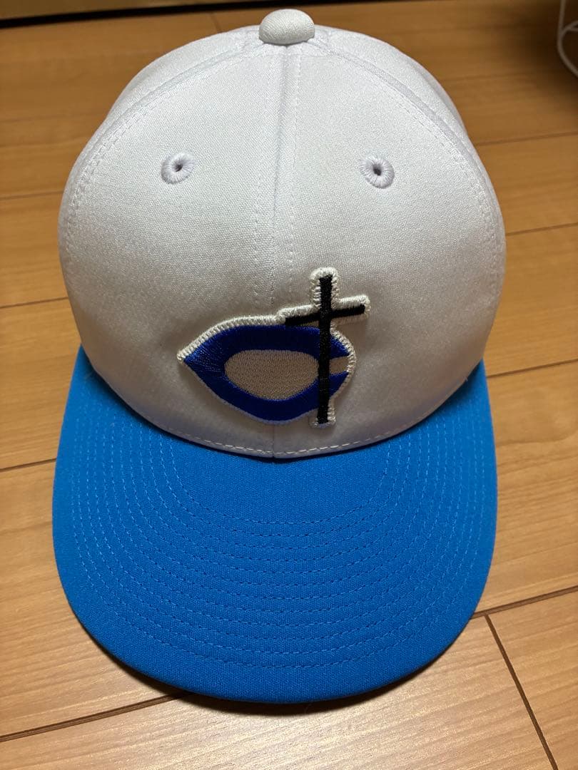 神戸智弁　ユニフォーム