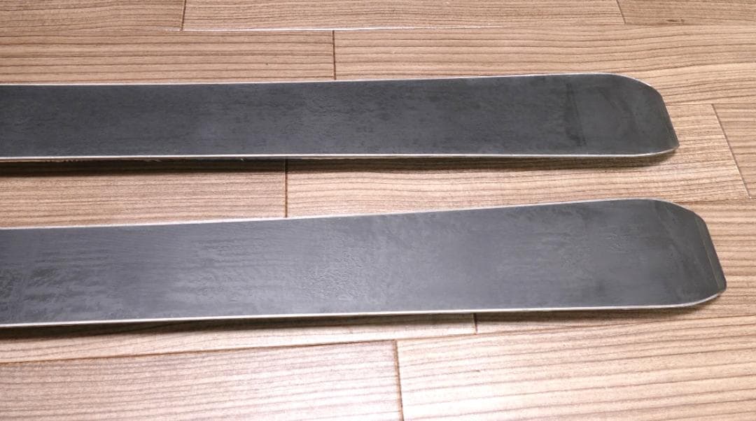 ★ATOMIC アトミック ★ショートスキー ★125㎝ ★スキー板＆ビンセット