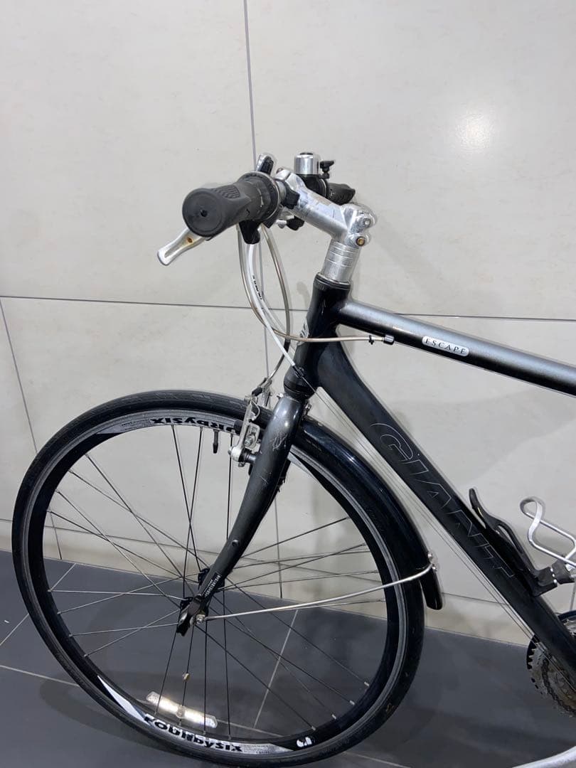 GIANT escape R3クロスバイク　ジャイアント　エスケープrx 自転車
