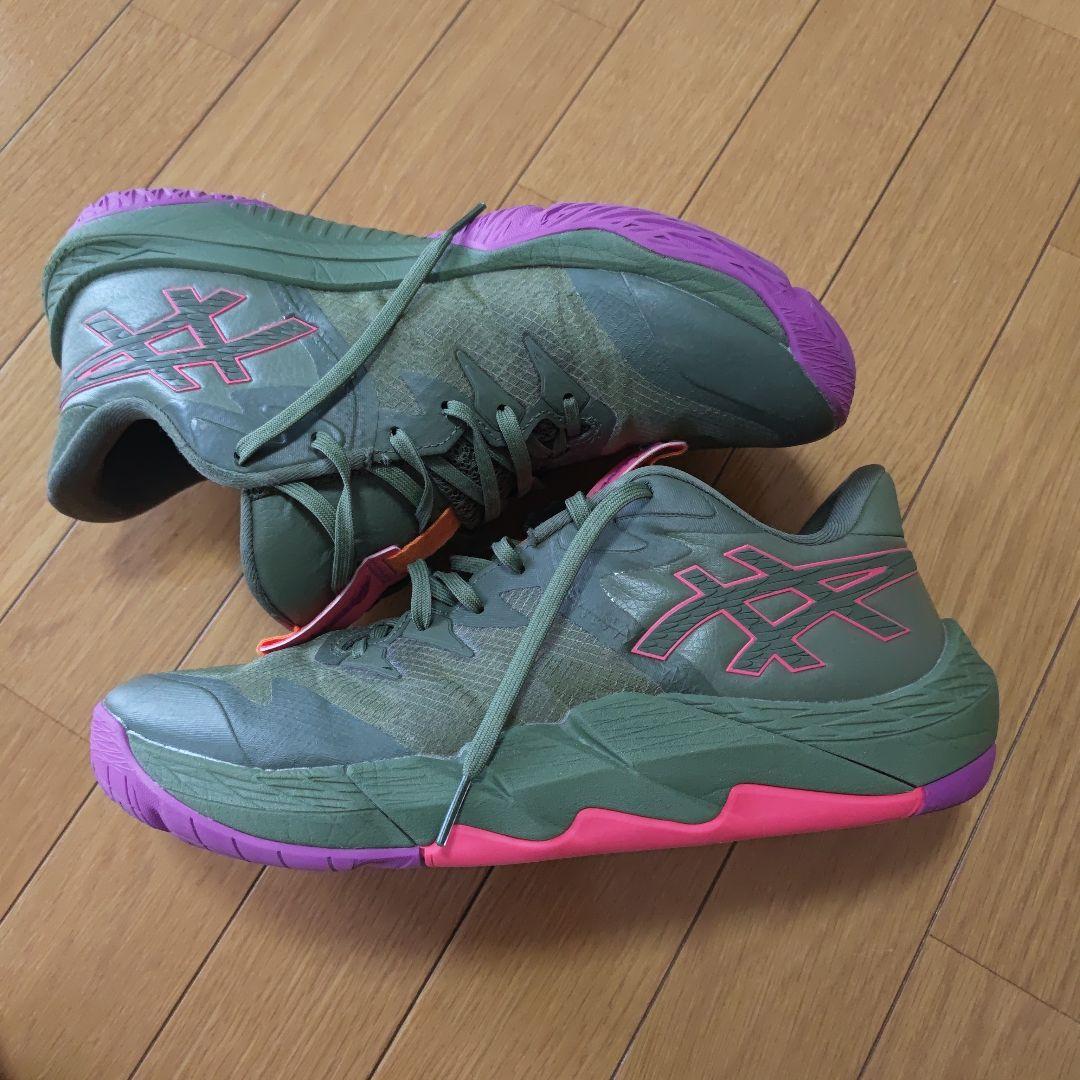 ASICS アンプレアルスロー2　28.0