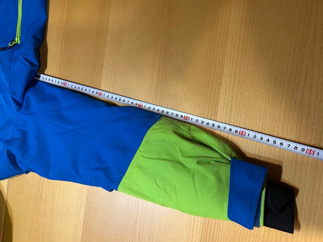 オンヨネ　スキーウェアS 上のみ