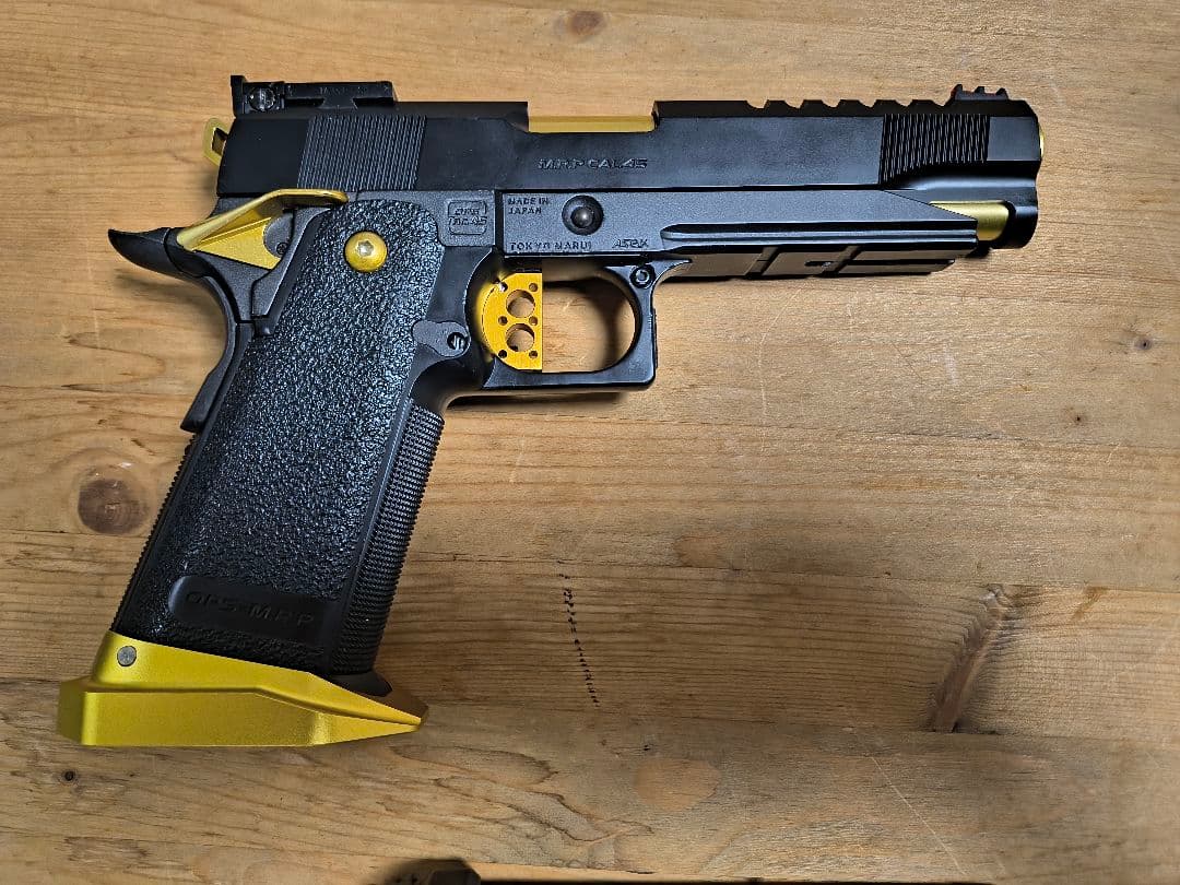 東京マルイ　ハイキャパ(HI-CAPA)ゴールドマッチカスタム　マガジン×2