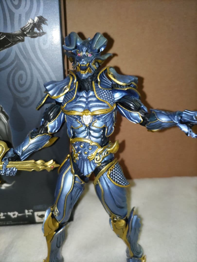 最終値下げ！希少品！牙狼　閃光騎士ロード　フィギュア