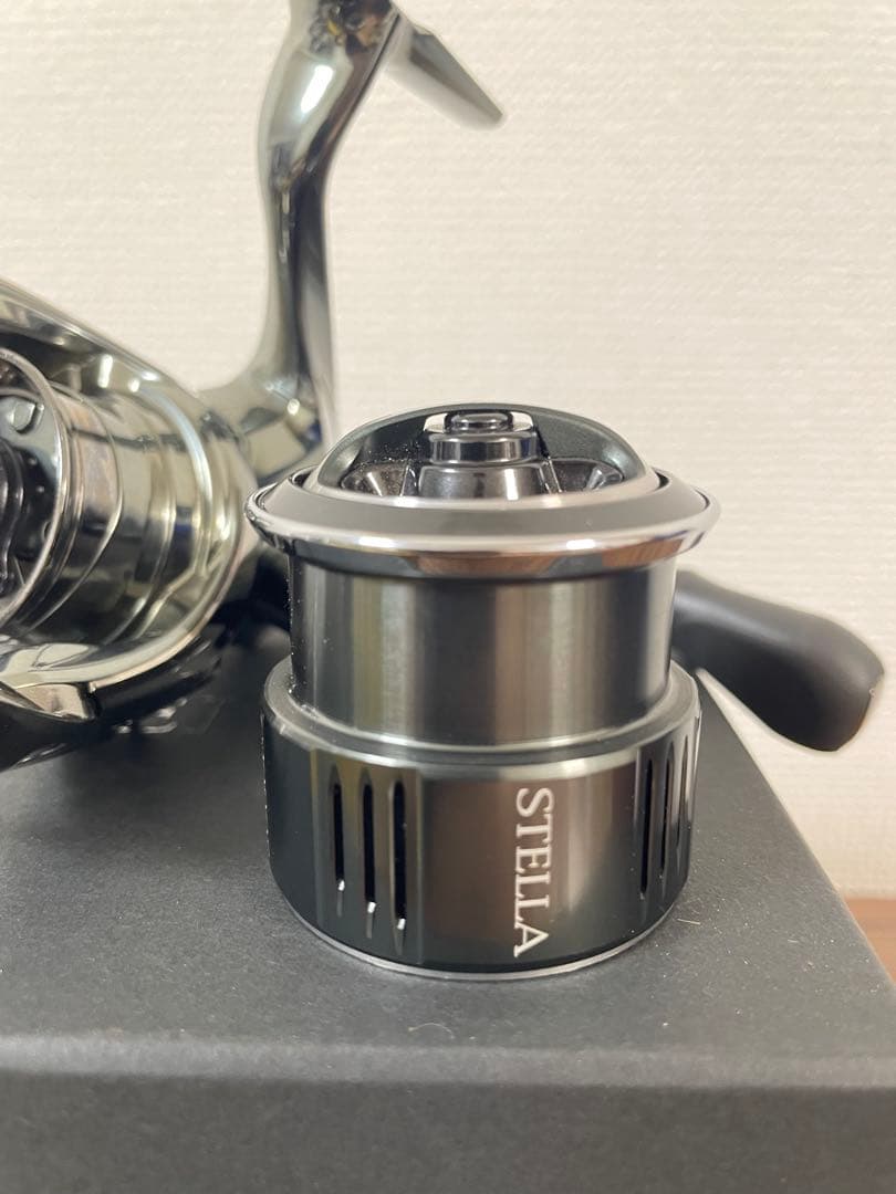 STELLA ステラ C2000SHG スピニングリール