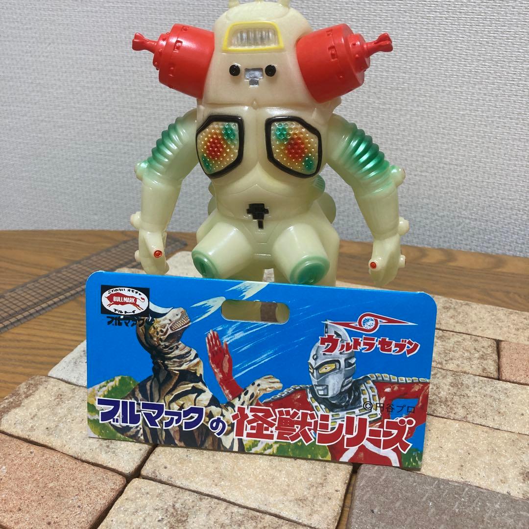 ブルマァクキングジョー蓄光赤耳⑨