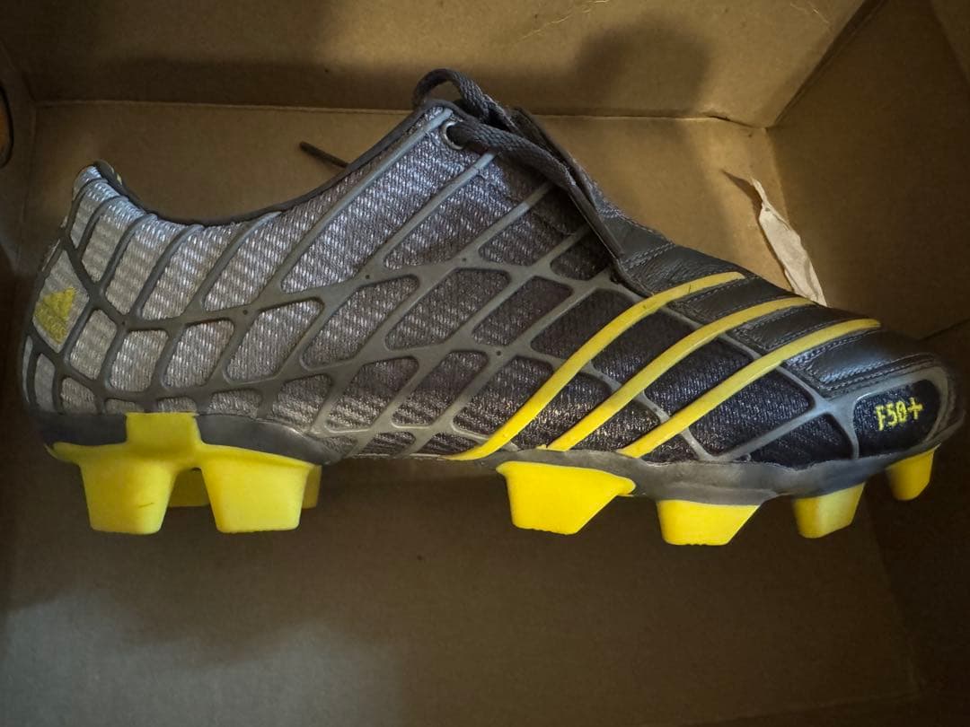 「最短即日発送」生産終了/現在入手困難adidas F50+ スパイク