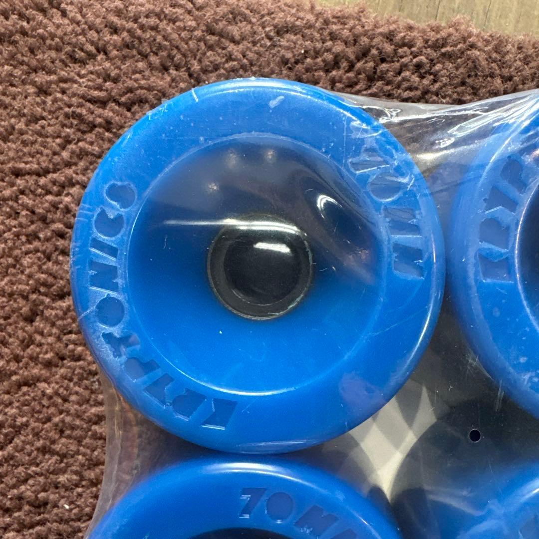 Kryptonics Star-Trac 70mm82a青ウィール4個セット