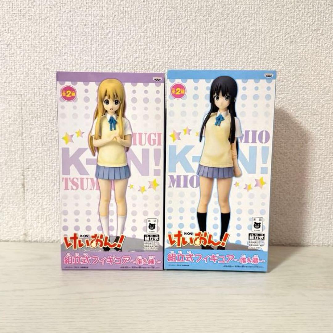 けいおん！組立式フィギュア 唯&紬 澪 律 PV衣装 制服