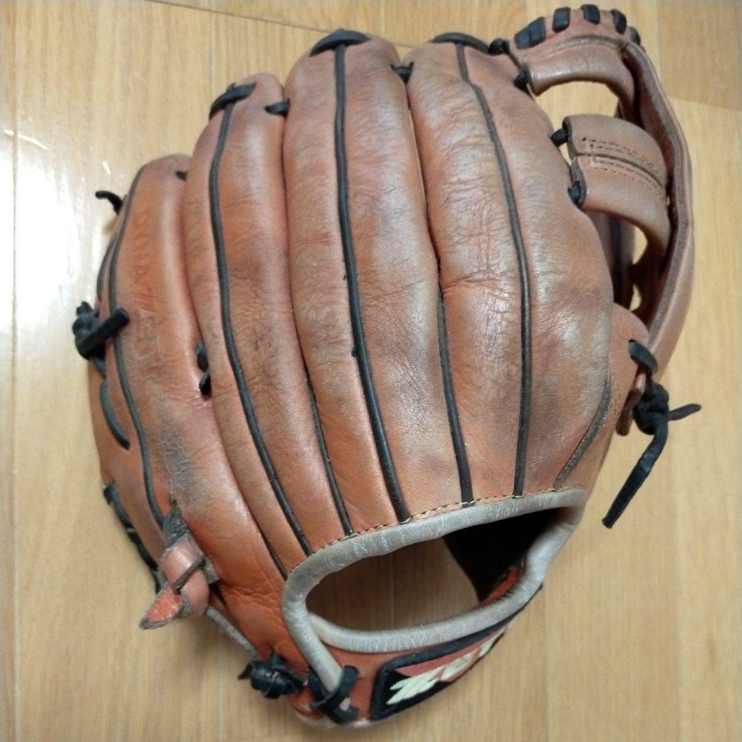 【頑張れ！WBC】侍ジャパン井端監督中日ドラゴンズ時代背番号6直筆サイングローブ