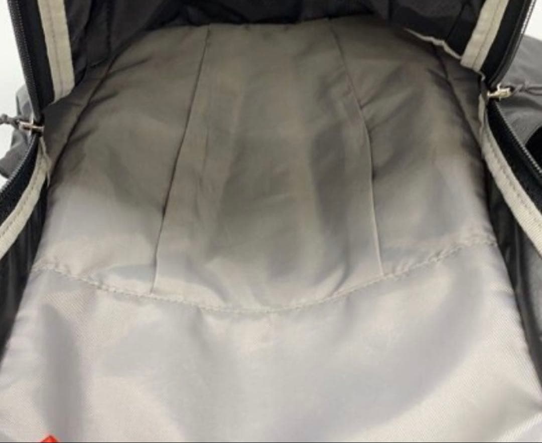 美品　サロモン　CROSS 12 バックパック ブラック 12L