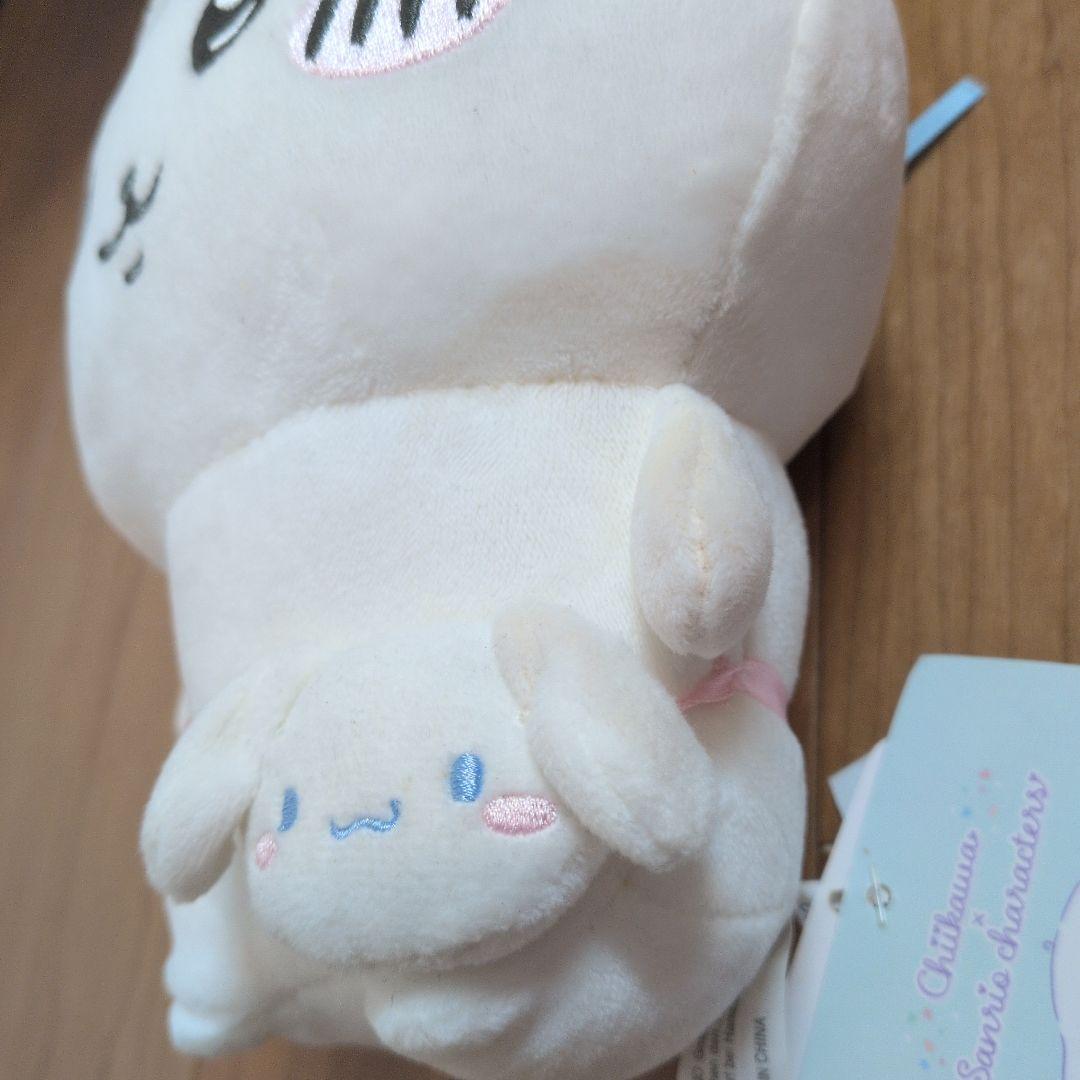 サンリオとちいかわのコラボのぬいぐるみセットです！