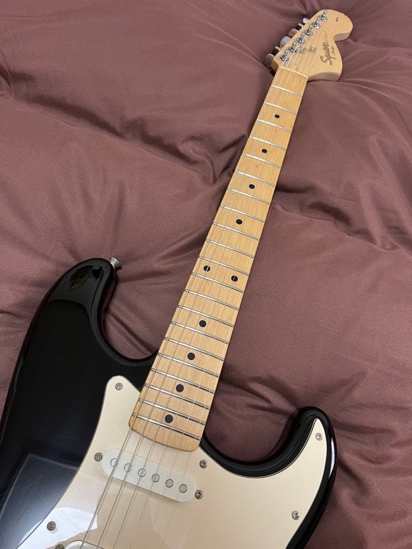 【調整済】スクワイア　Squier fender エレキギター　ストラト