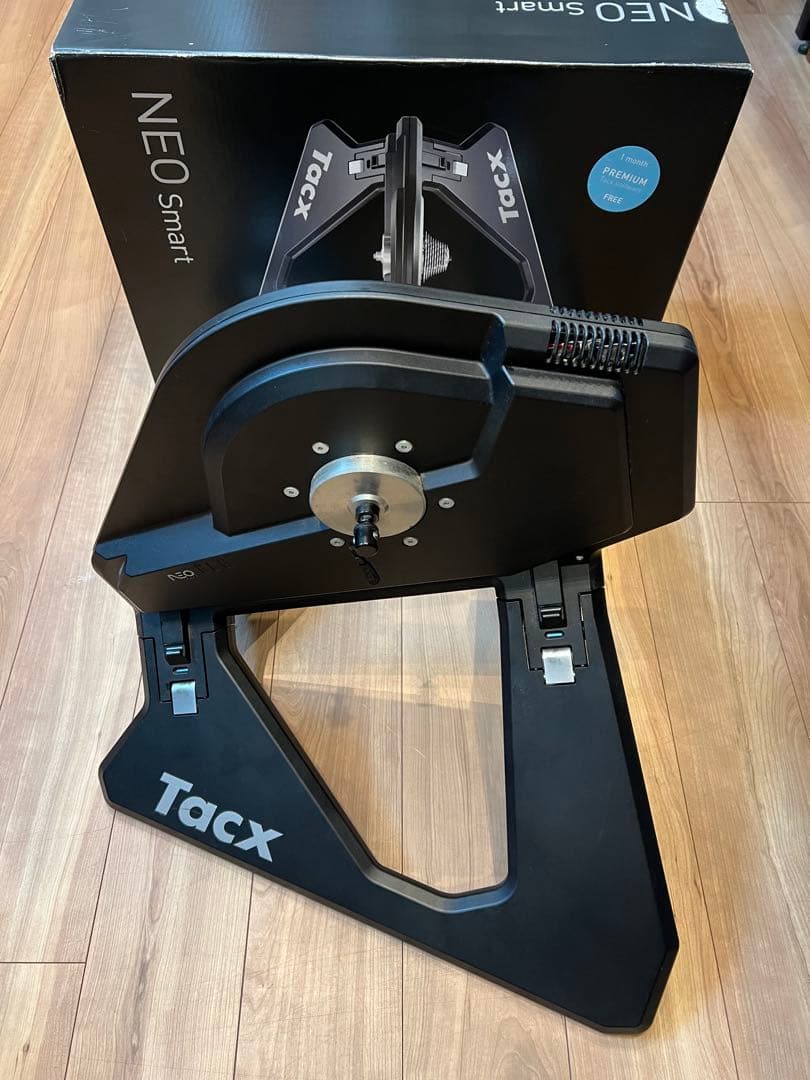 Tacx NEO Smart スマートトレーナー 箱付き T2800