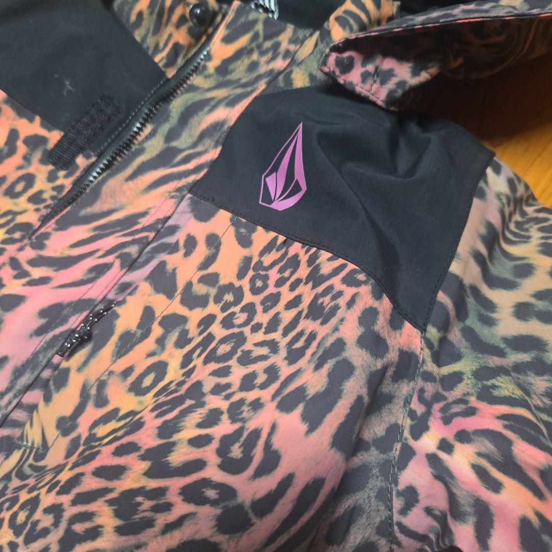 Volcom 子ども用スノーボードウェア