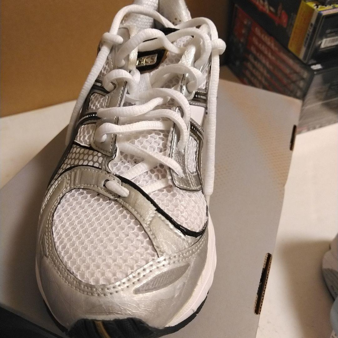 asics KAYANO 25.0 ホワイト/シルバー/ブラック