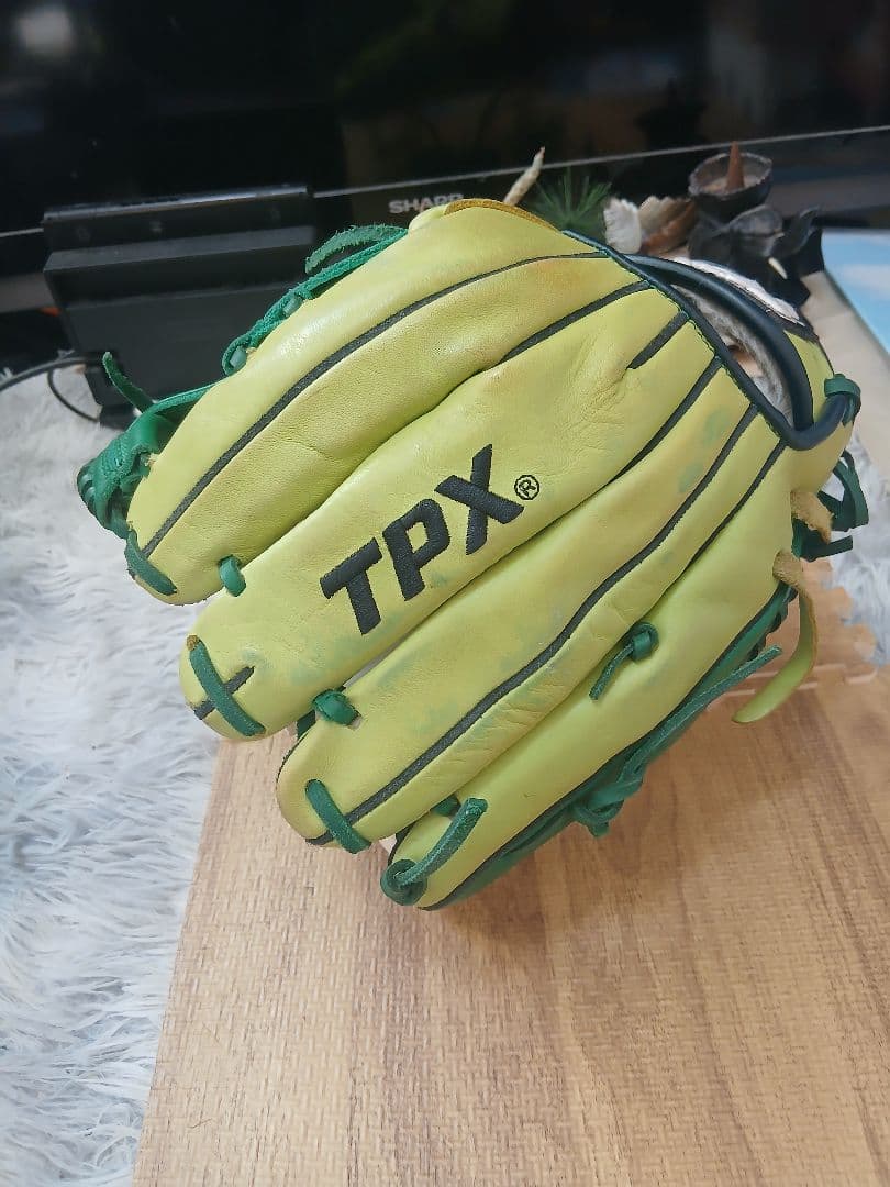 Louisville TPX 野球グローブ内野用