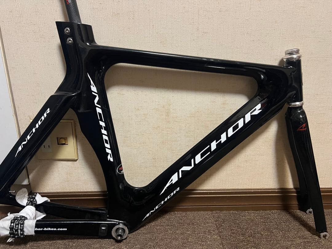 ANCHOR ピストバイクフレーム カーボン製