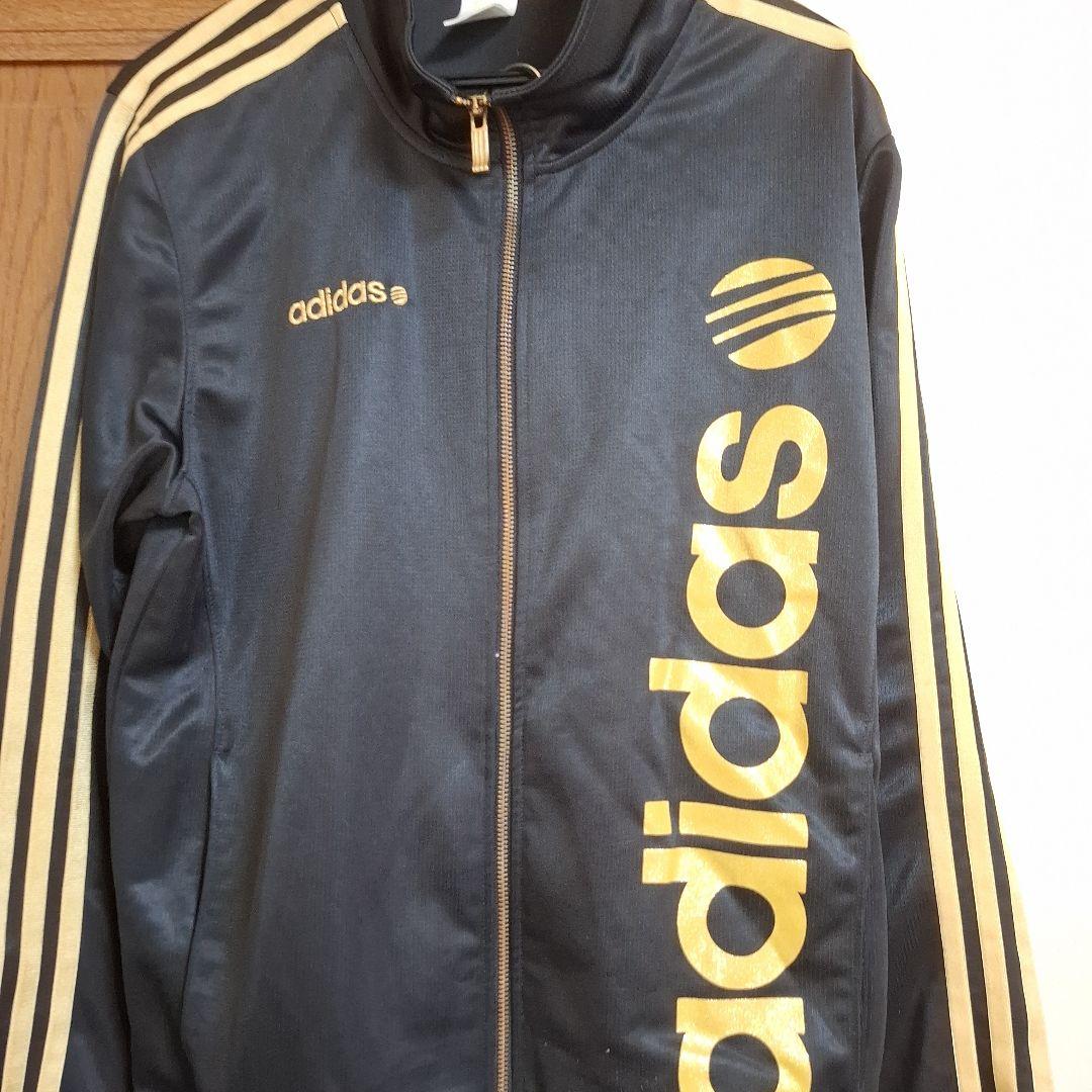 adidas ジャージ上下セット ブラック/ゴールド