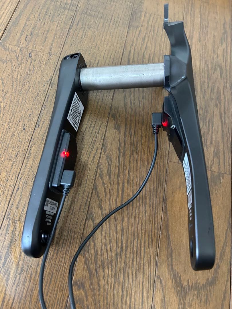 giant社　両側計測　パワーメーター8100系アルテグラ クランク長165mm