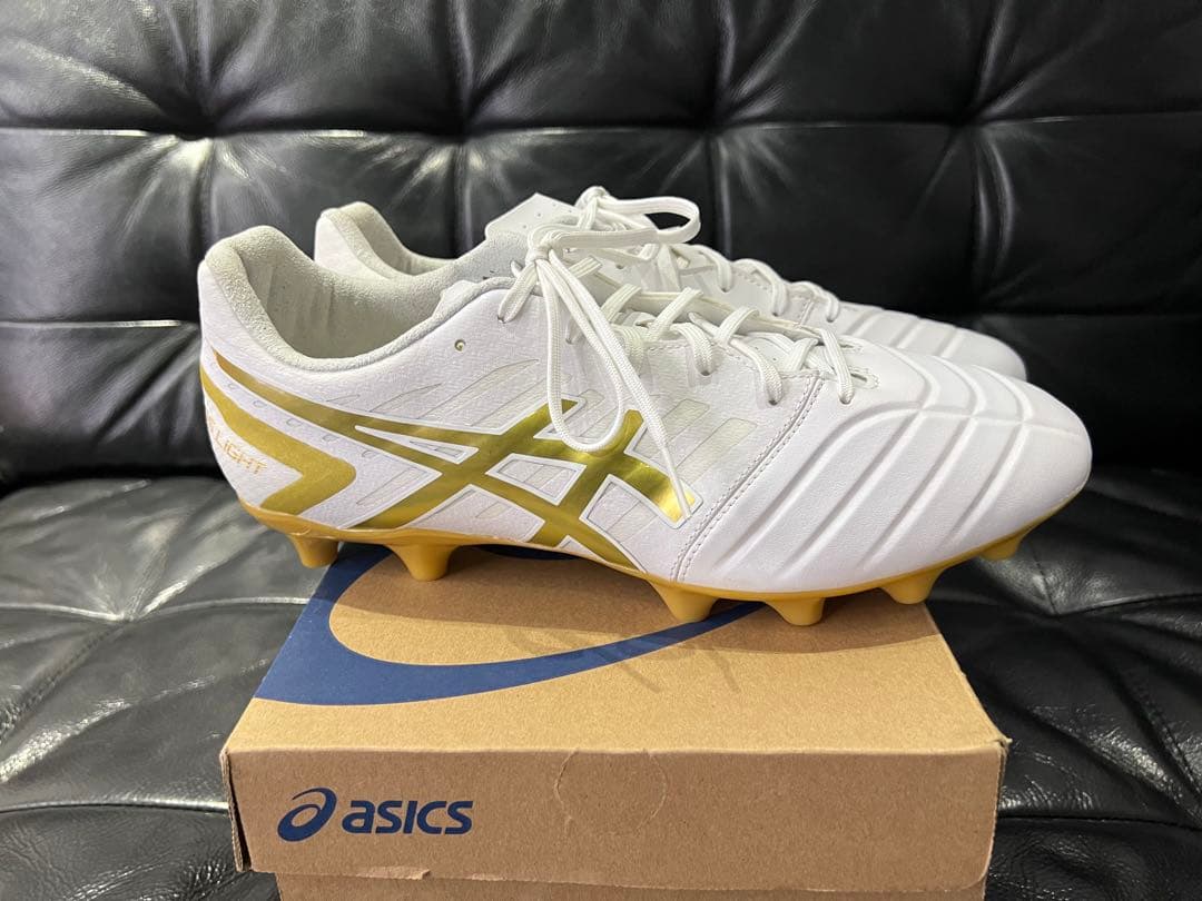 asics DS LIGHT CLUB+WIDE ホワイト/ゴールド 27.5