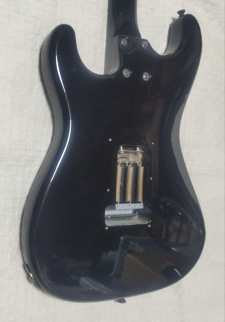 フェルナンデス　FST エレキギター