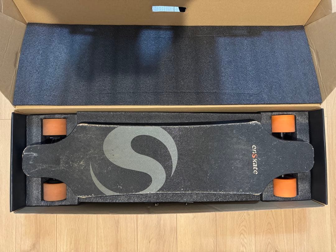 enSkate R3 電動スケートボード（中古）