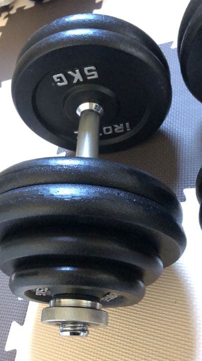 ダンベル 30kg × 2set　トレーニング