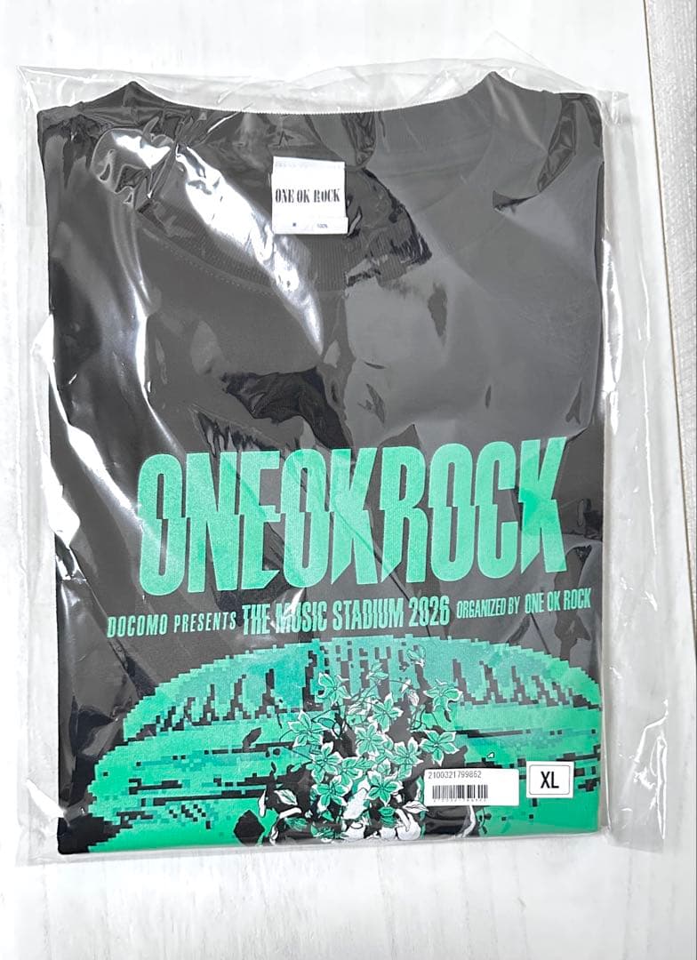 【新品未開封】ONE OK ROCK Tシャツ 2026 XL ワンオク