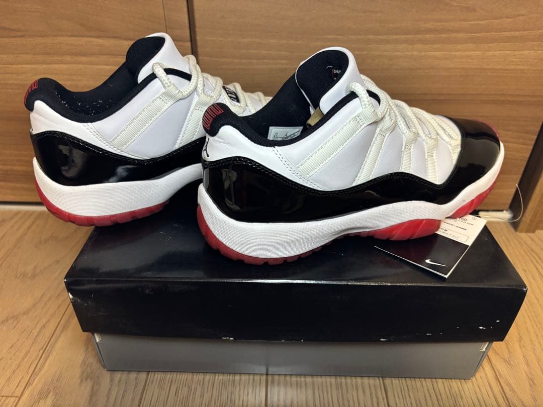 シューズ(男性用) Air Jordan 11 Low gym red