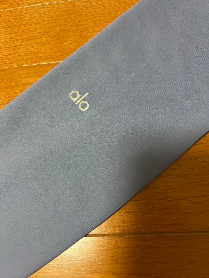 【正規品/極美品】Alo yoga エアリフトレギンス S インフィニティブルー