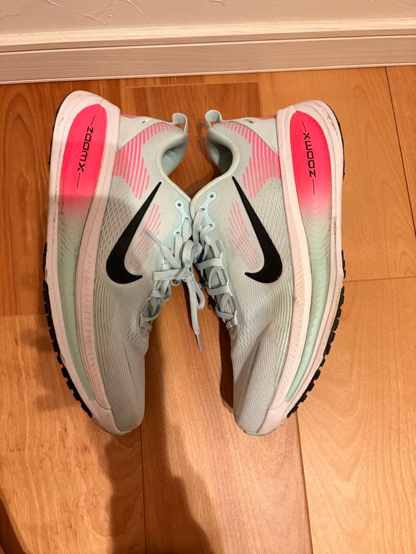 Nike ボメロ18 28.5cm