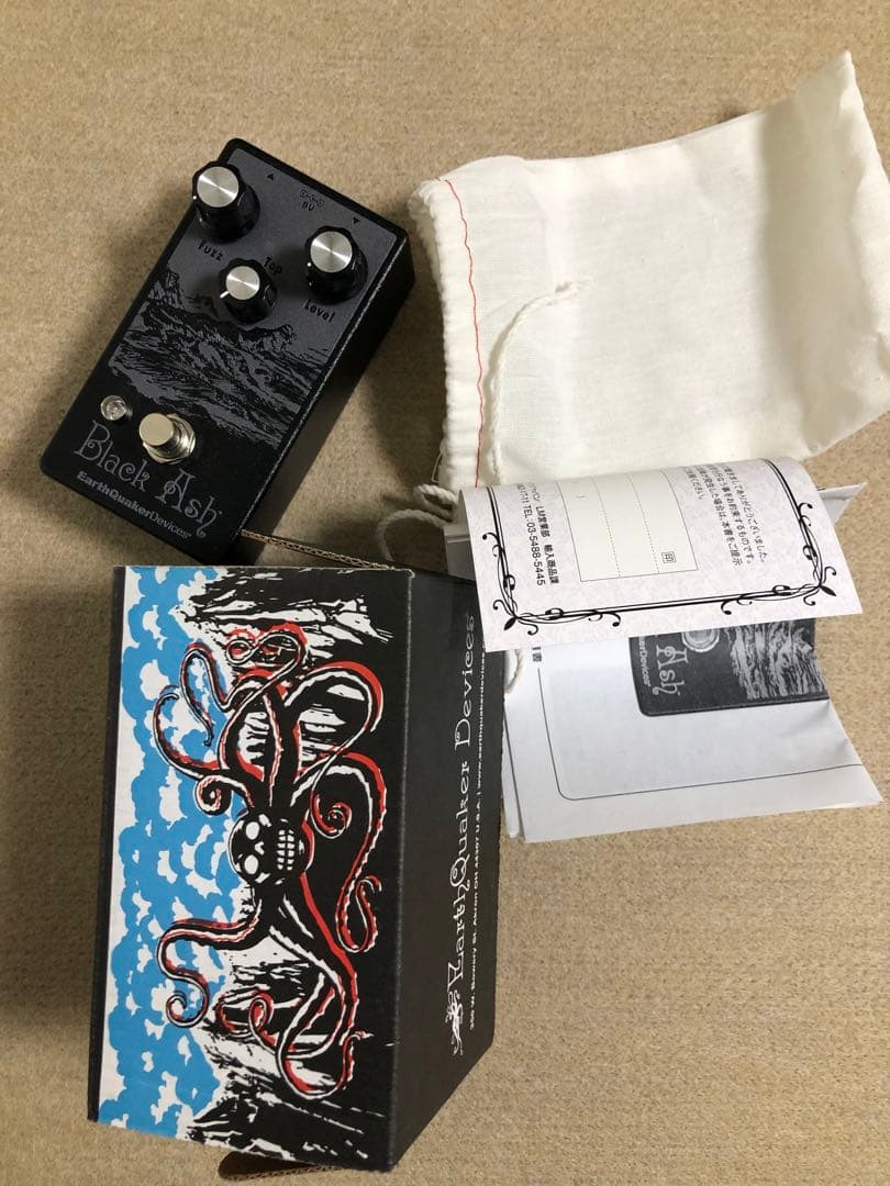 ギター EarthQuaker Devices BlackAsh