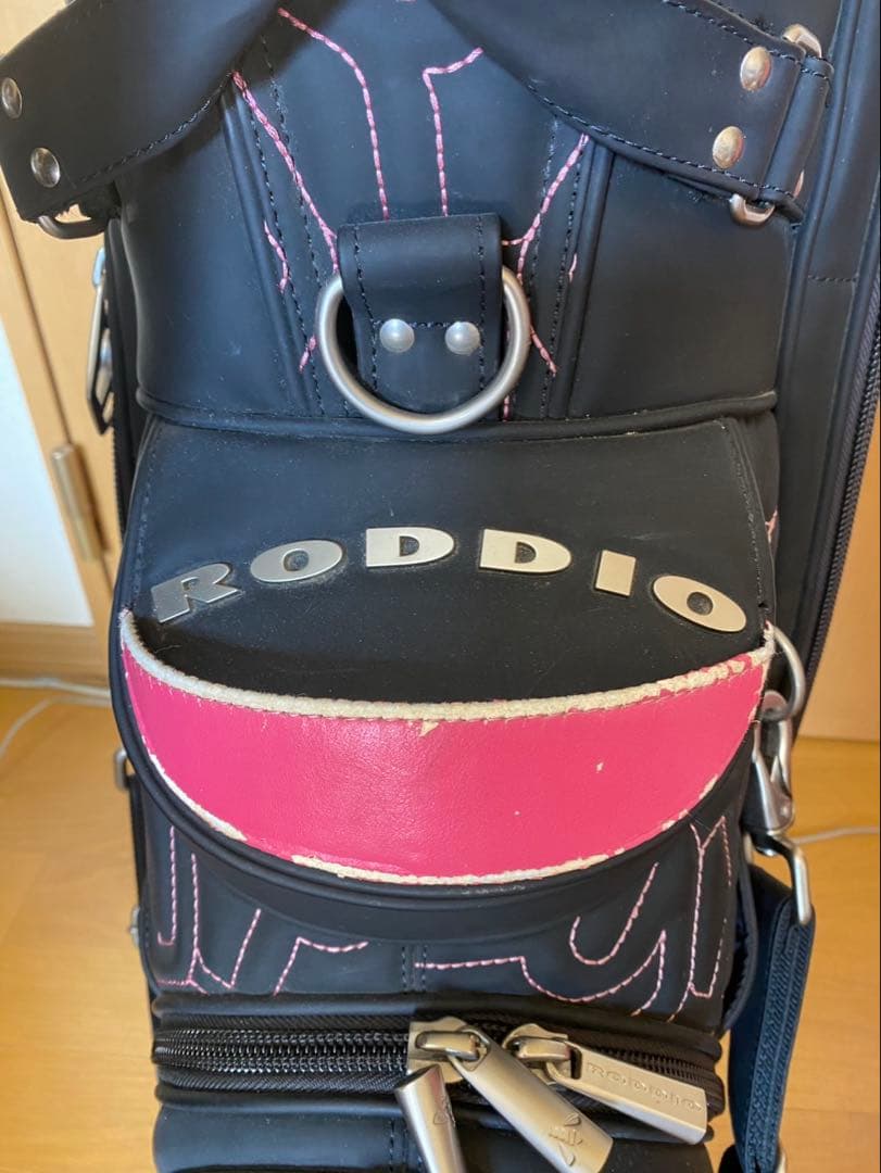 RODDIO ゴルフバッグ・キャディバッグ ブラック・ピンク
