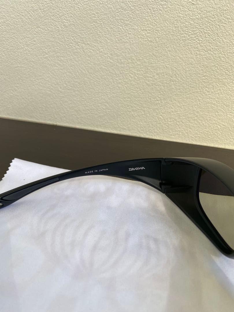 偏光レンズダイワタレックスサングラス